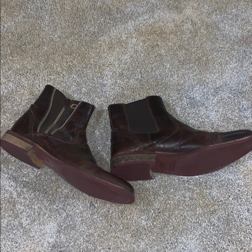 SOLD Men's Steve Madden Boots